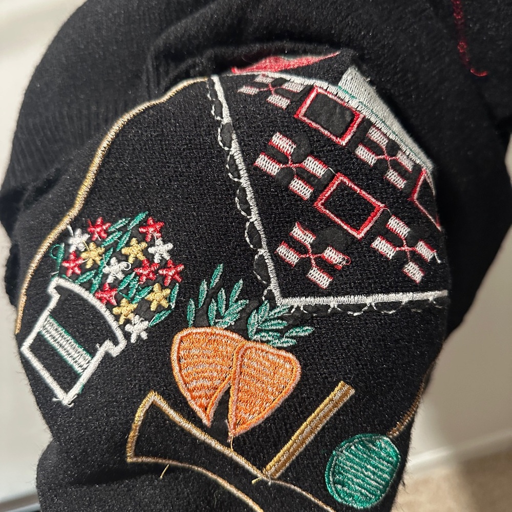 Cardigan - Picture 4 of 4